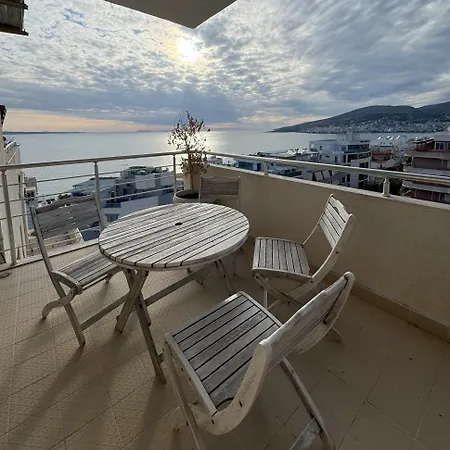 Rio 1 Apartment